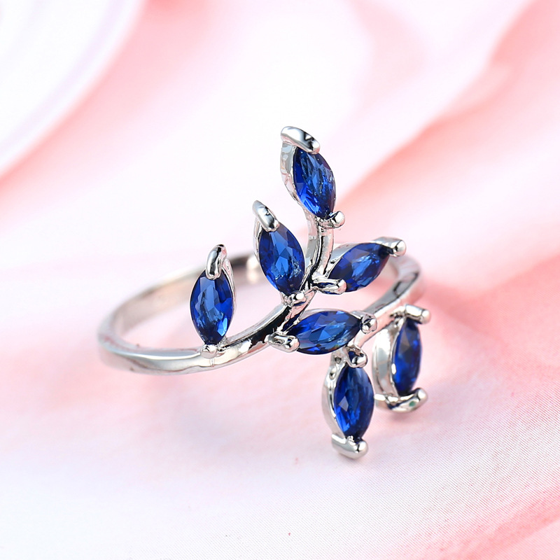 Pretty Blue Leaves Design Ring - Ethnic Fashion Design 评论和价格